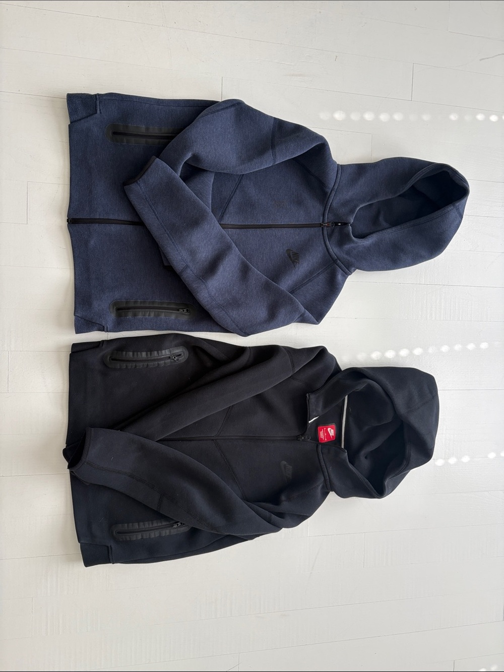 Nike BoysHooded Full-Zip Tech Sweatshirts in Navy and Black